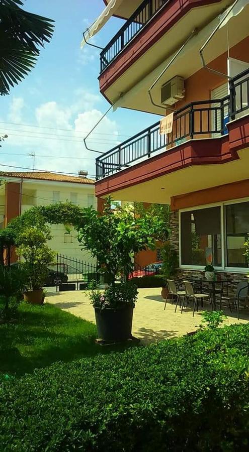 Villa Nikos Paralia Eksteriør billede
