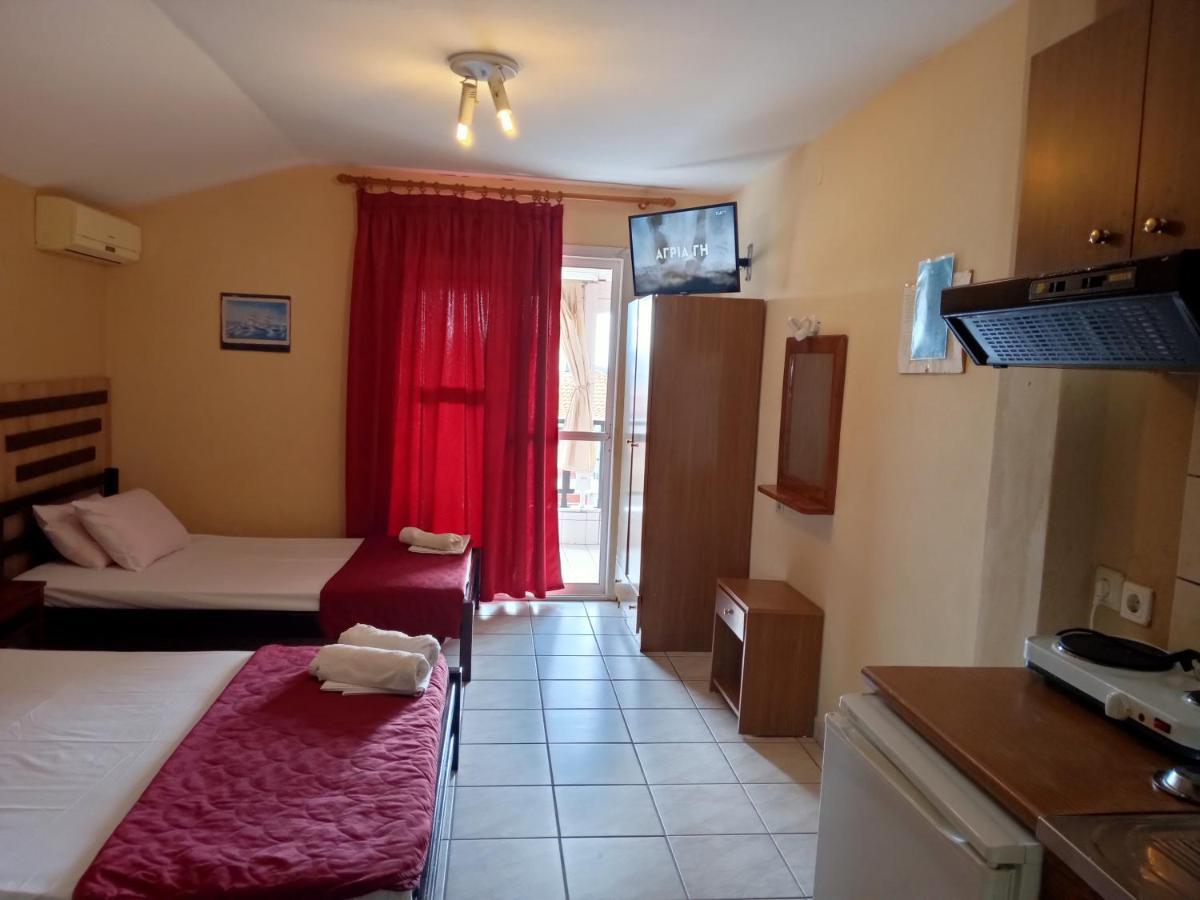 Villa Nikos Paralia Eksteriør billede